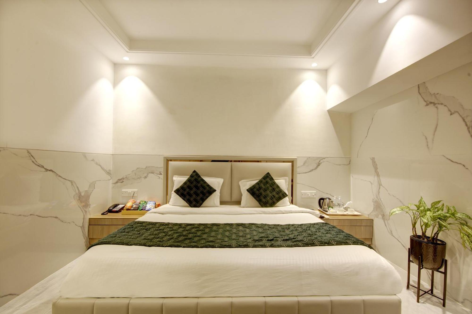 Hotel International Inn By Star Group - Near Delhi Airport New Delhi Exterior photo